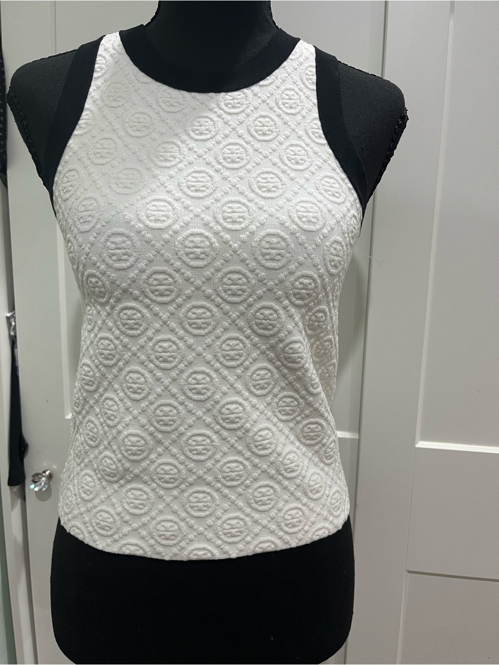 Tory Burch T Monogram Knit Tank Top White & Black Sleequard Size XS
